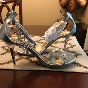 Vicone women's heels Size 7.5